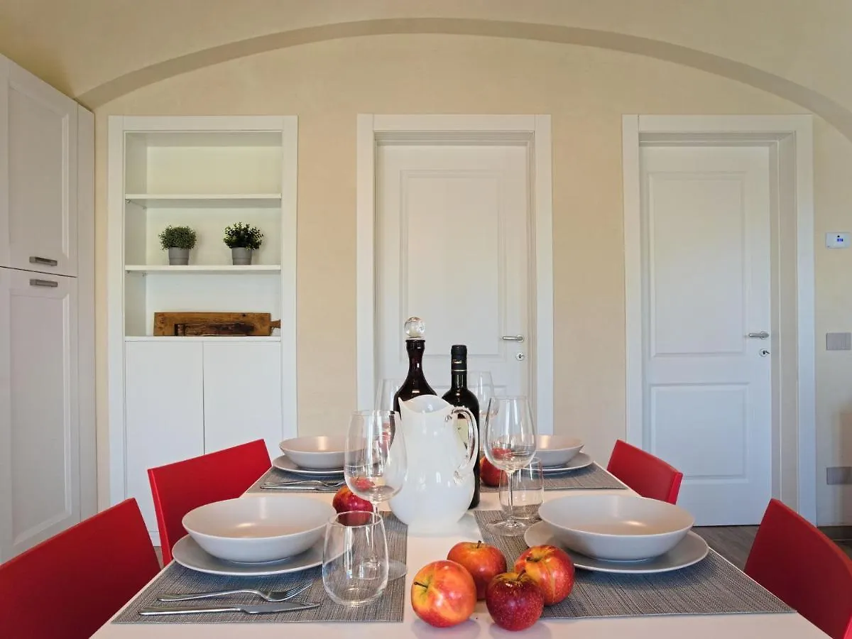 Modern Apartment In Agliana With Shared Garden 0*,  Italia